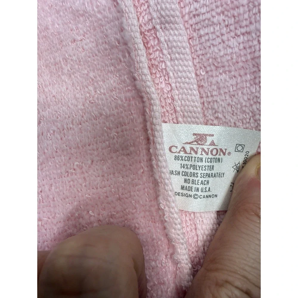 Vintage Cannon Bath Towels Set 2 Pink Sculpted Fringe Made USA 42x22 Cottage NOS